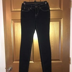 Jessica Simpson Kiss Me Jegging Jeans 27